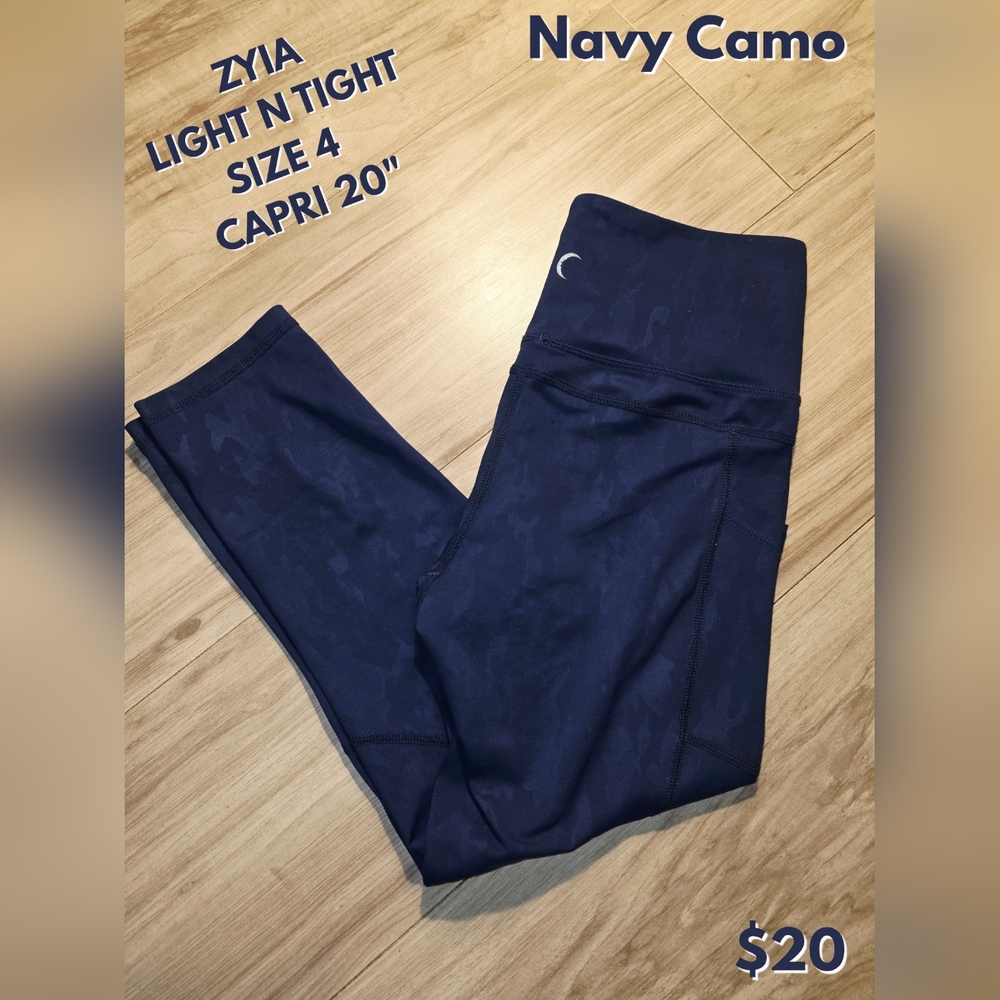 Womens Navy Blue Camo Capri Leggings - Active Performance
